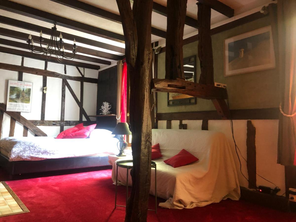 Tim's Secret Place Apartment